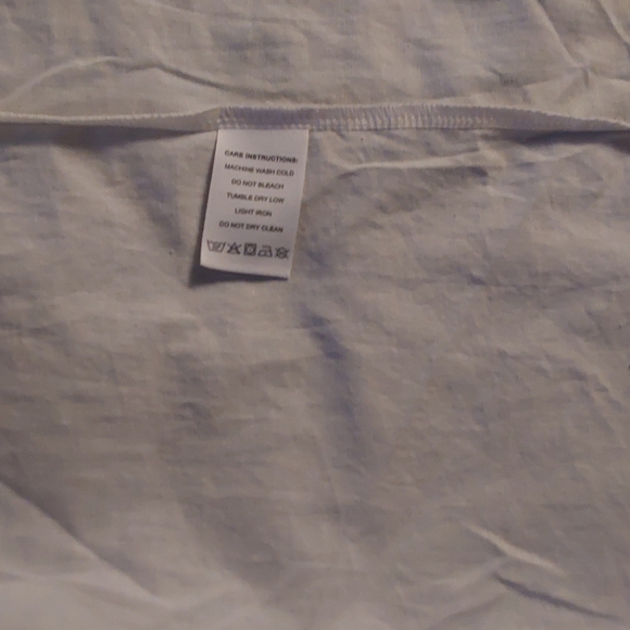 Nwot Multipurpose white flowy summer cotton dress. - Picture 2 of 4